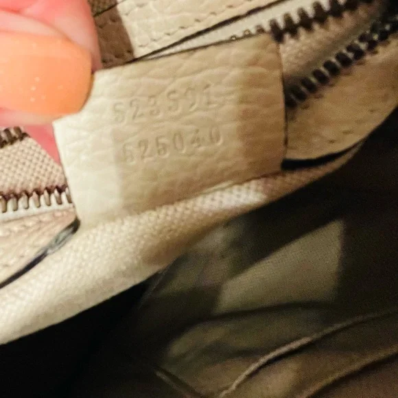 Gucci Vintage Logo Vertical Leather Crossbody - Picture 8 of 8